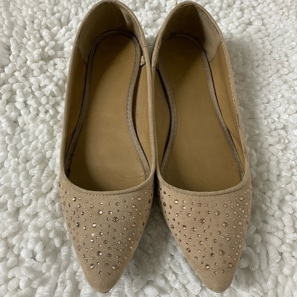 GAP Shoes - Gap Neutral Flats with Rhinestones, 8